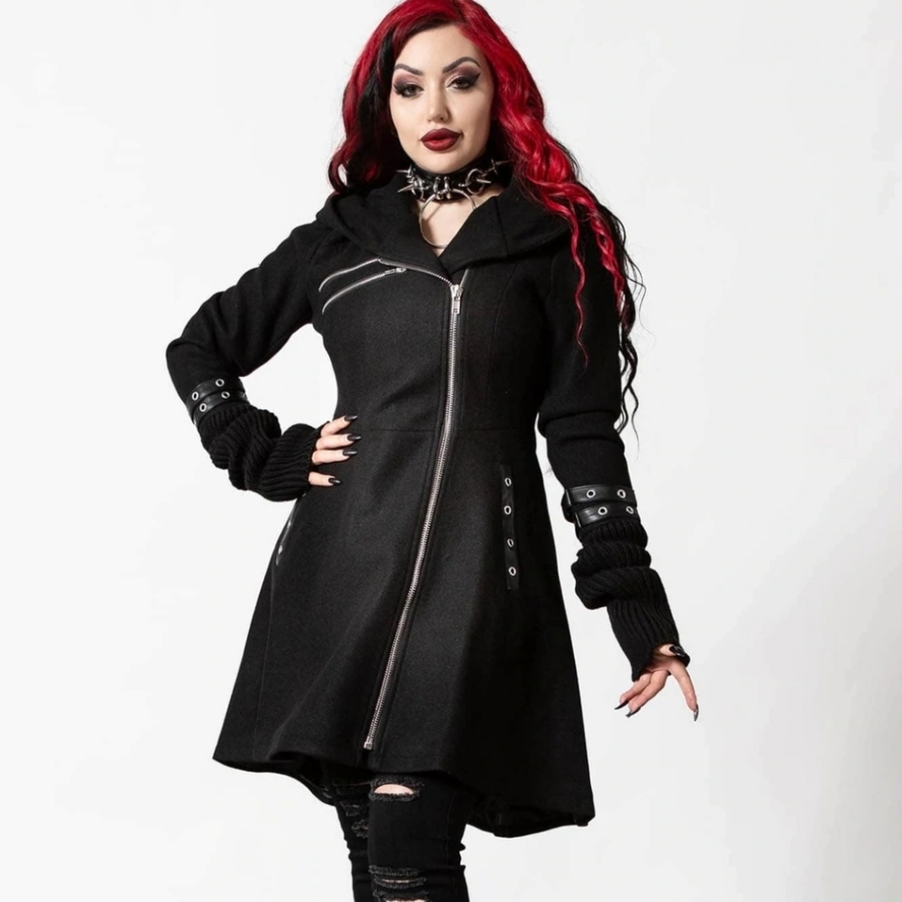 Sold! New, Killstar, Lucretia coat 3xl